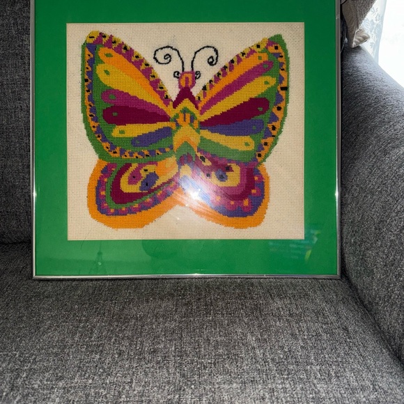 Colorful Vintage Glass Framed Butterfly Needlepoint Cross Stitch Art Large - Picture 10 of 12